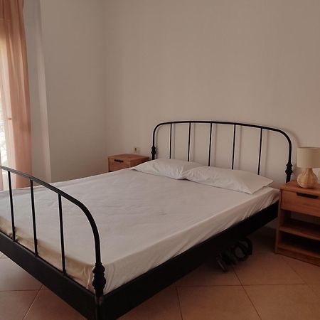 Seaview Apartment Detjoni Sarande Luaran gambar